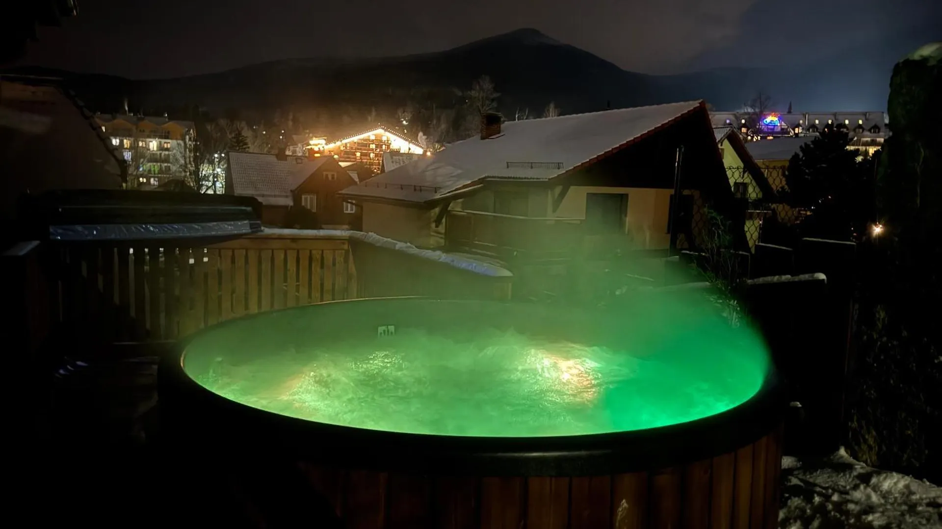 Chalé Szafranowe Wzgorze Iii-Dom Z Parkingiem, Sauna, Zew Jacuzzi Karpacz